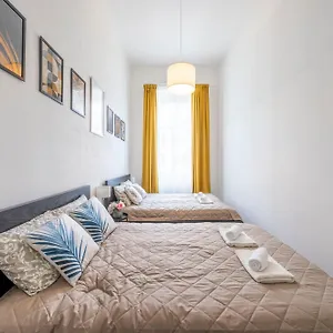 Spacious Cozy With 4bedroom In The Heart Of Bp Budapest
